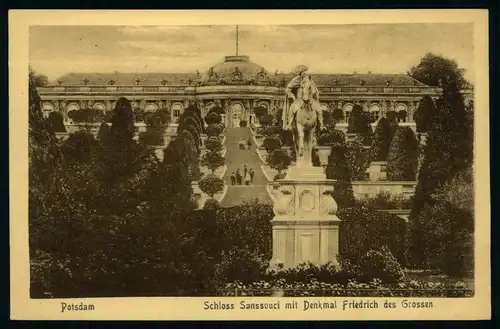 AK   Potsdam - Schloss Sanssouci mit Denkmal Friedrich den Grossen ..... [ D645 ]