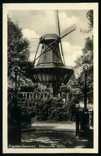 AK    Potsdam - Sanssouci : Historische Mühle ..... [ D697 ]