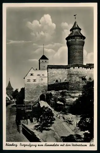 AK    Nürnberg - Bergaufgang zum Himmelstor mit dem Vestnerturm ..... [ D709 ]