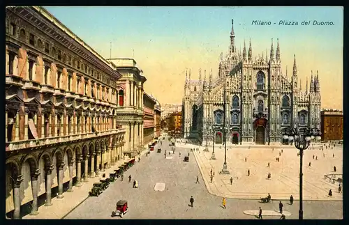 AK   Milano / Mailand  - Piazza del Duomo ..... [ D751 ]