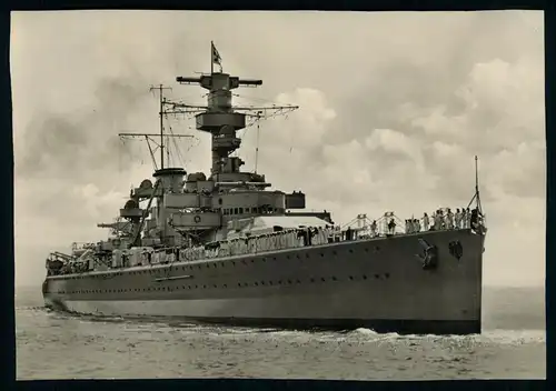 AK   Panzerkreuzer Deutschland ..... [ D761 ]
