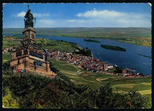 AK   Rüdesheim am Rhein - Nationaldenkmal ..... [ D872 ]