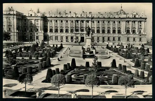 AK   Madrid - Plaza de Oriente ..... [ H007 ]