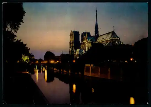 AK   Notre Dame de Paris ..... [ H071 ]