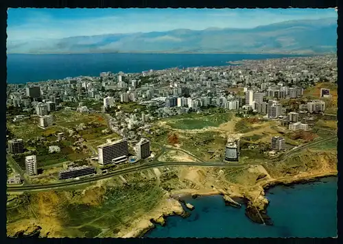 AK   Beirut - Blick auf die Stadt und die großen Hotels der Chouran ..... [ H086 ]
