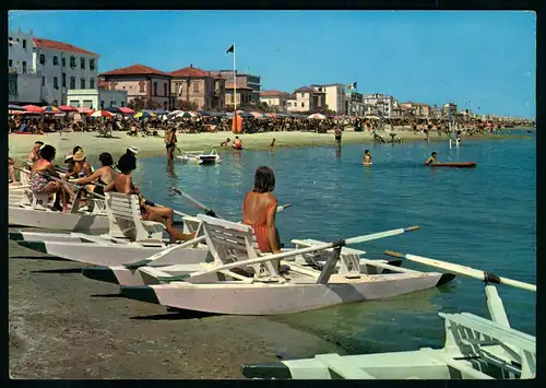 AK   Viserba - Vita di spiaggia / Strandleben ..... [ H135 ]