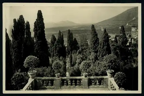 AK   Tivoli - Cipressi in Villa d'Este ..... [ H243 ]