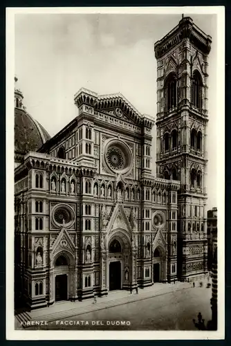 AK   Firenze / Florenz - Facciata del Duomo ..... [ H305 ]