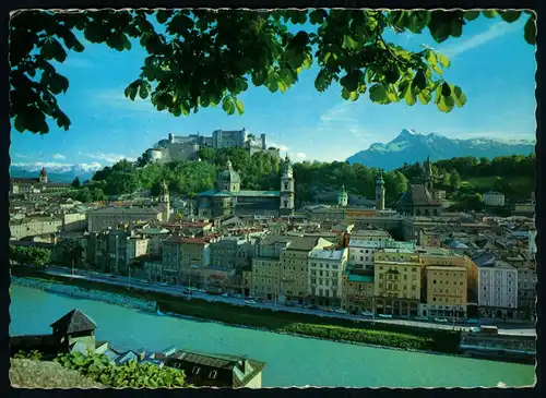 AK    Salzburg - Blick auf Altstadt mit Festung + Untersberg ..... [ H528 ]