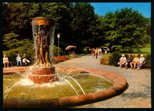 AK    Bad Nauheim -  am Brunnen der Erkenntnis ..... [ H533 ]