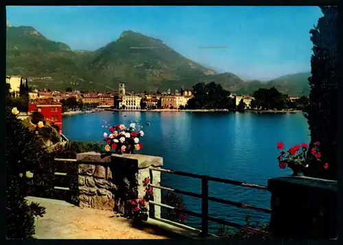 AK    Lago die Garda - Riva Panorama ..... [ H659 ]