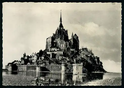 AK    Mont - Saint - Michel : Côte Est ..... [ H713 ]