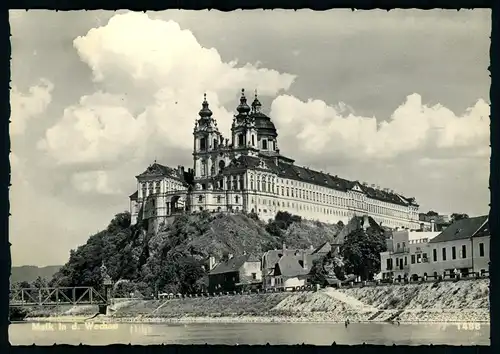 AK    Melk in  Wachau ..... [ H799 ]