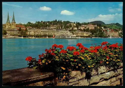 AK    Luzern - Hofkirche + Nationalquai ..... [ H854 ]