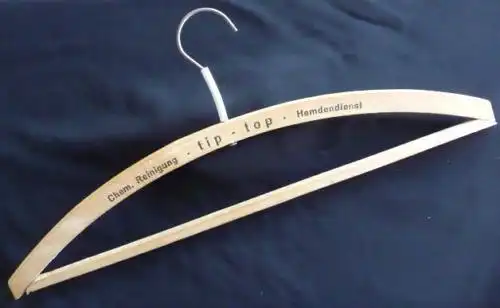 Chemische Reinigung - tip - top - Hemdendienst, Kleiderbügel / Hosenbügel