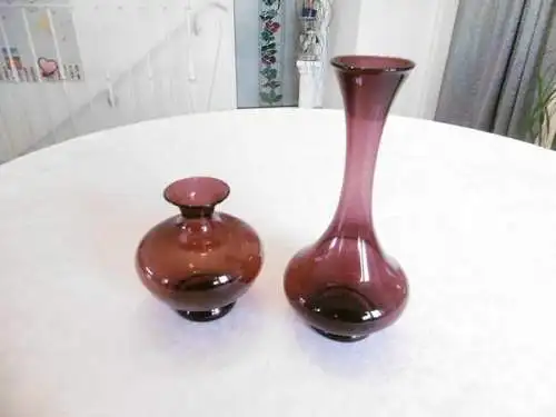 Lauscha Glas Vase in lila mundgeblasen Rauchglas Kunstglas DDR 