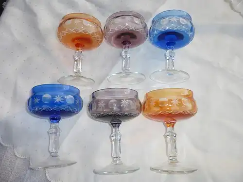 6 St. Sektschalen Römer Kristall Römerglas Sektglas farbig