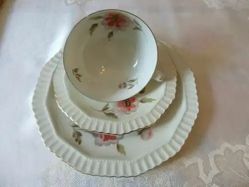 Sammeltasse Kaffeegedeck 3 teilig Böhmen Porzellan Czechoslovakia Blumen Dekor