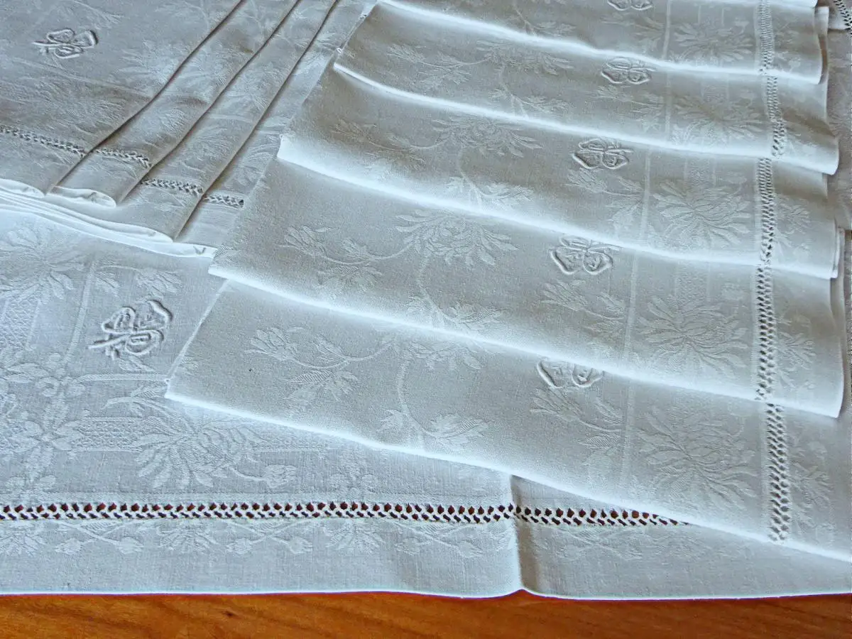 10 große antike LEINEN SERVIETTEN mit  HOHLSAUM HANDARBEIT und MONOGRAMM  
