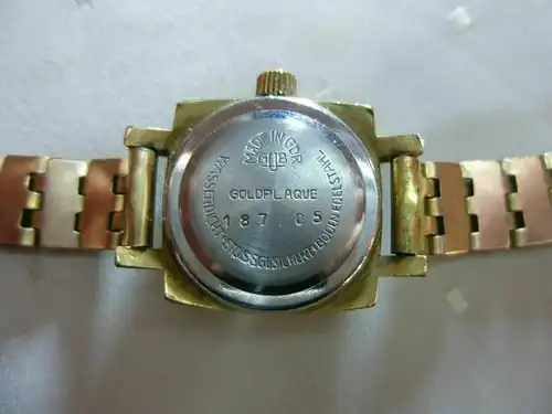 Glashütte Damen Uhr, vergoldet, DDR, Form quadratisch, ca. 1960er