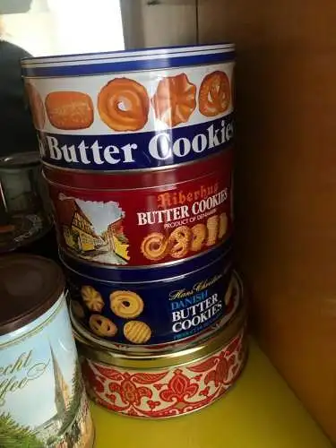 Blechdosen Konvolut Kekse, Kaffee, Sekt, Lebkuchen Nostalgie rund eckig 12 Stck.