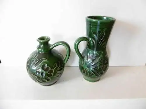 Vase Deko 2 tlg. Set aus Keramik Grün Rund und Länglich Handarbeit Volkskunst