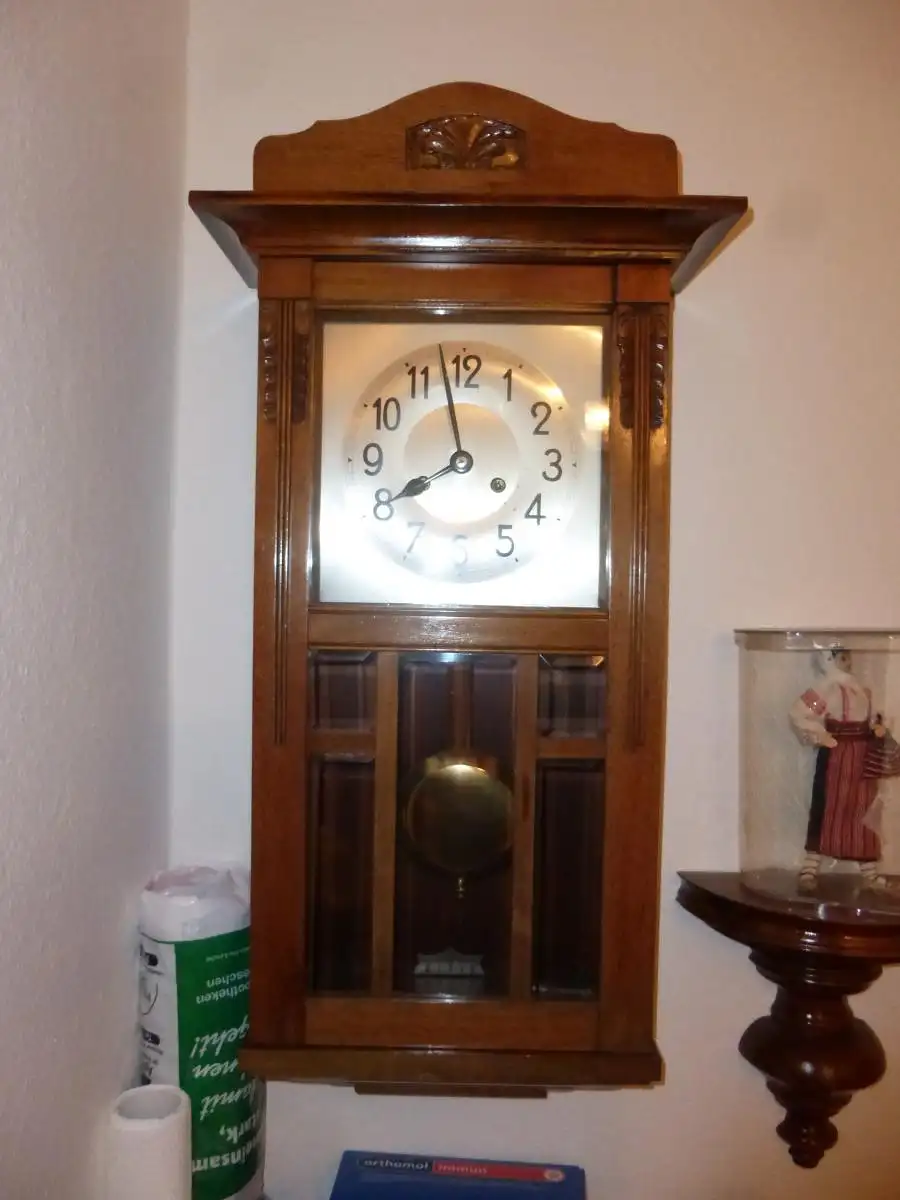 antike Wanduhr Pendeluhr Karl Lauffer  0