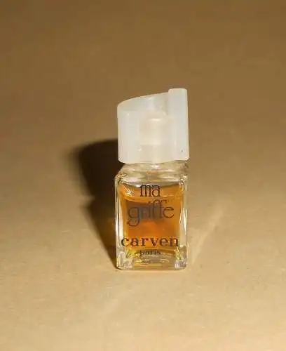 RAR Carven - Ma Griffe - ca. 1,5-2 ml Parfum Miniatur #7