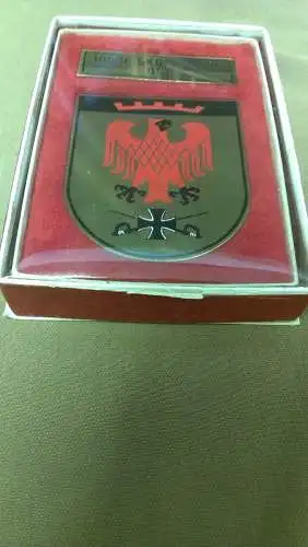 Wappenschild "Heereskommando Ost" in Verpackung