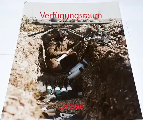 NVA Fotografien Soldat mit SPG9 zur Panzerabwehr 40 cm x 50 cm