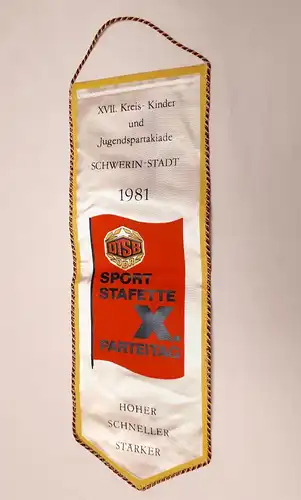 DDR Wimpel XVII. Kreis - Kinder und Jugendspartakiade Schwerin - Stadt 1981
