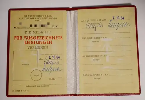 Urkunde Für ausgezeichnete Leistungen 1964
