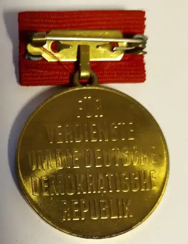 Ehrenmedaille 40. Jahrestag der DDR mit Urkundenmappe