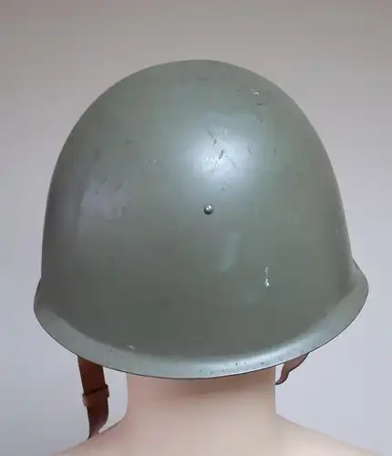 Original Tschechischer Stahlhelm Größe 54