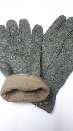 Polnische Winterhandschuhe Wurmtarn gefüttert Größe: 9-9,5