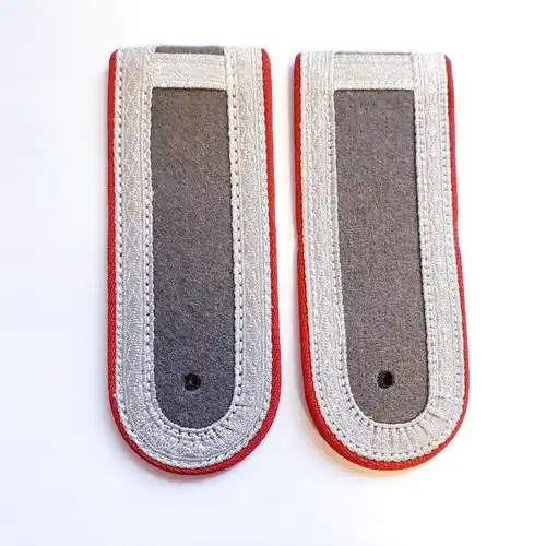 NVA Schulterstücke Artillerie Unterfeldwebel