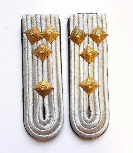 DDR NVA Schulterklappen Pioniere Hauptmann