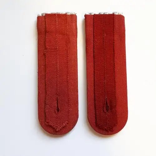 NVA Schulterstücke Artillerie Offizier