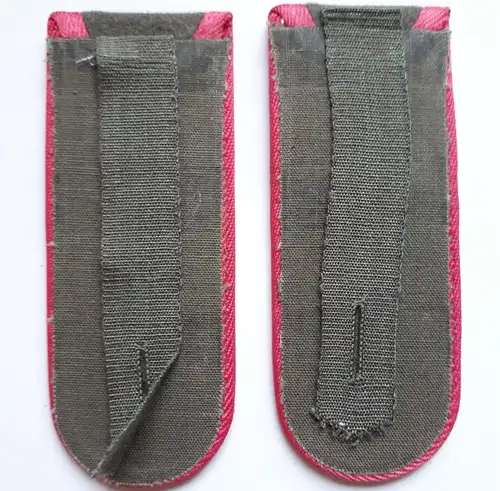 NVA Schulterstücke Panzer Soldat