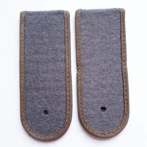 DDR NVA Schulterklappen Felddienst Soldat