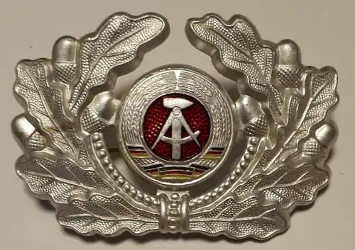 DDR NVA Kokarde Mützenabzeichen