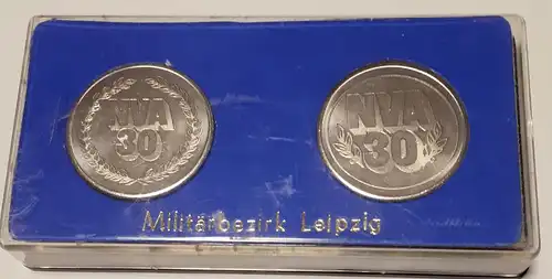 DDR 2 Medaillen 30 Jahre NVA Militärbezirk Leipzig