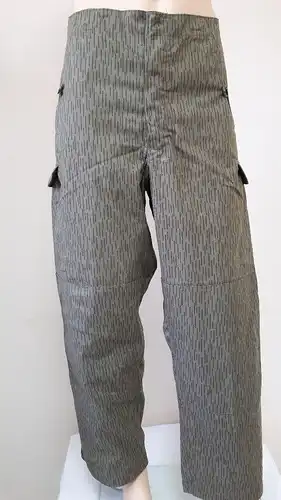 Original NVA DDR Feldhose strichtarn Größe k48 gebraucht