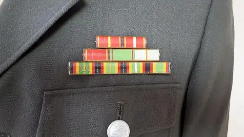 DDR NVA Grenztruppen Uniformjacke Oberstleutnant g 52 mit Interimsspangen