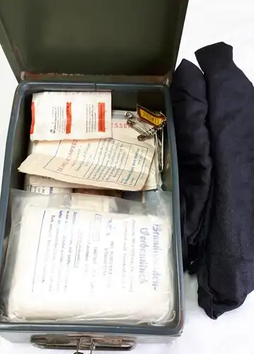 NVA Erste Hilfe Verbandkasten MIT Inhalt gebraucht