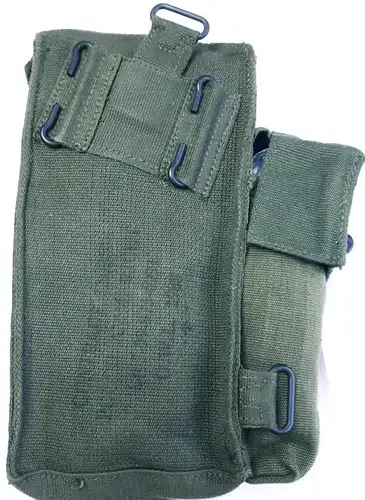 Britische Magazintasche Pattern Webbing Armour Pouch rechtsseitig