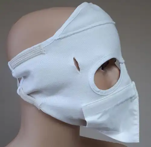 Kälteschutzmaske Schutzhaube NEU Face Mask Cold Weather weiß