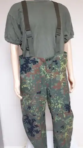 Bundeswehr Nässeschutzhose Größe IV 56/58