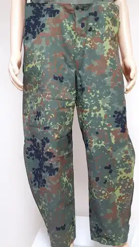 Bundeswehr Nässeschutzhose Größe IV 56/58