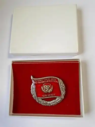 DDR Abzeichen der Pionierorganisation "Ernst Thälmann" in Silber